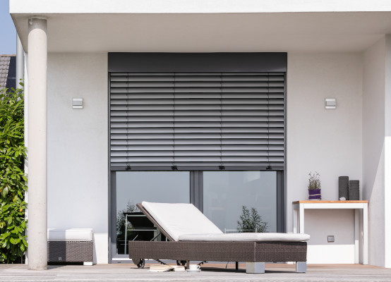 brise-soleil orientable extérieur