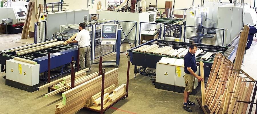 Production de menuiseries en bois