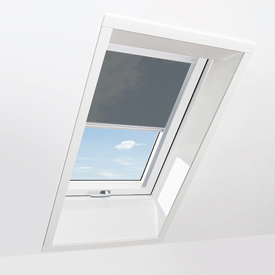 Store transparent gris foncé