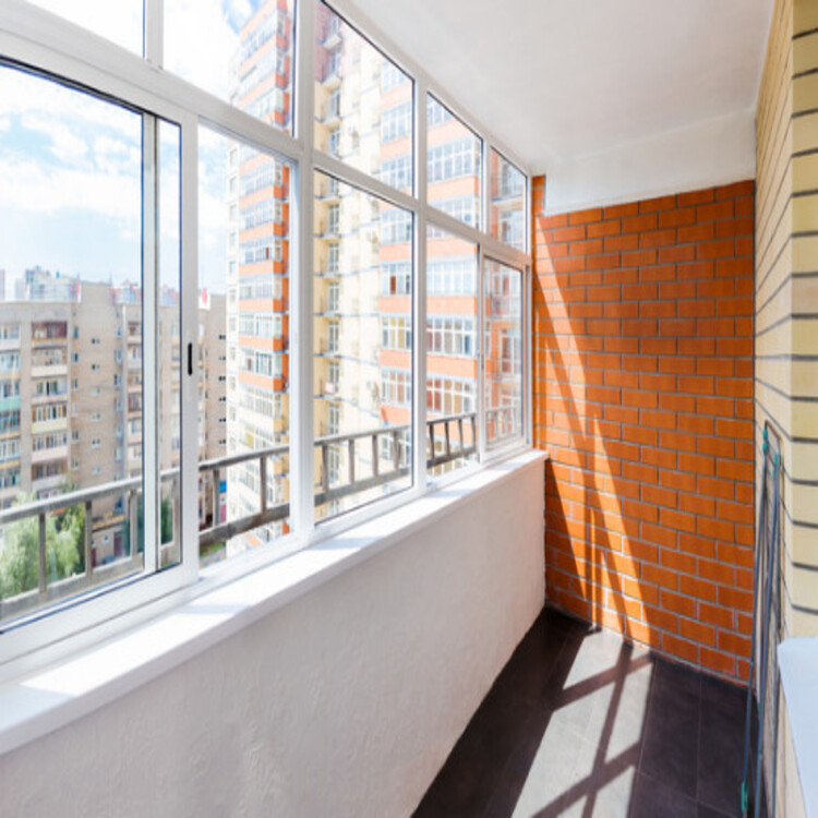 Fenêtre coulissante balcon et veranda