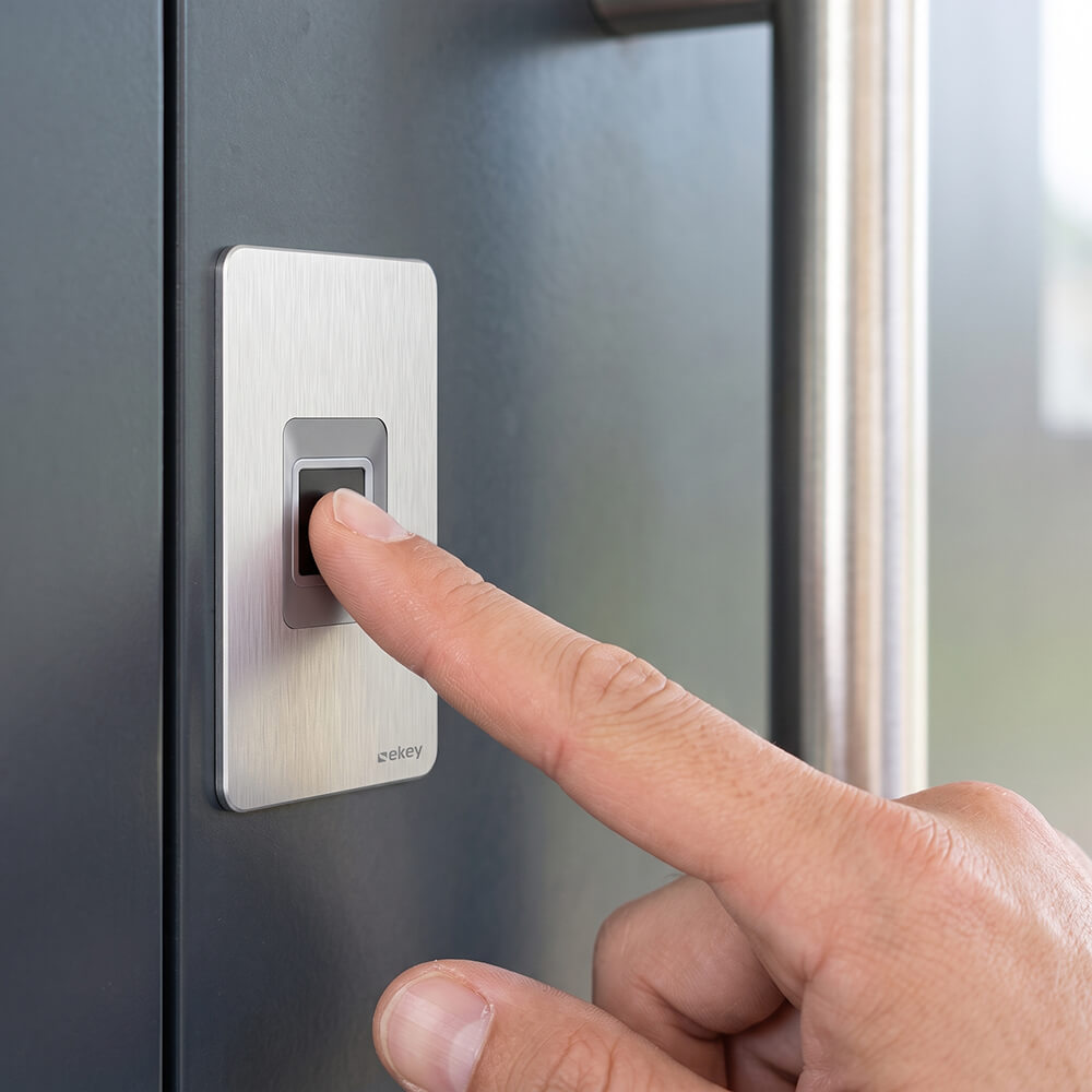 Lecteur d'empreintes digitales