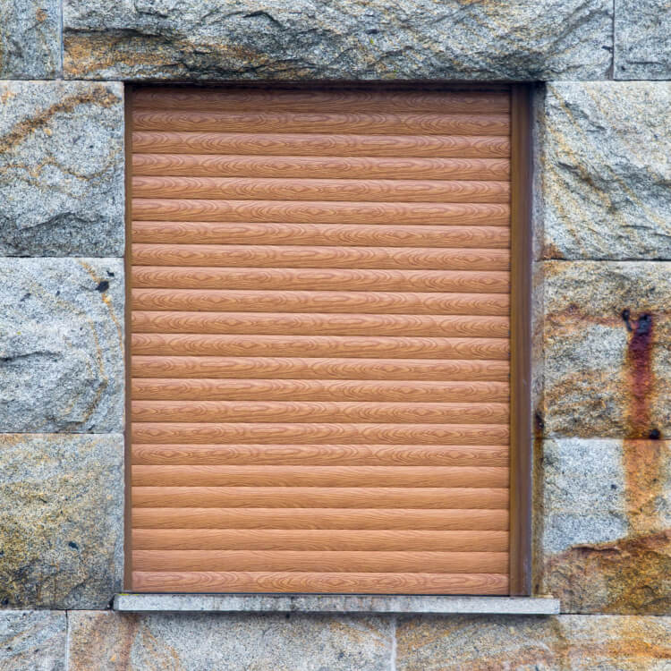 Volet roulant couleur bois